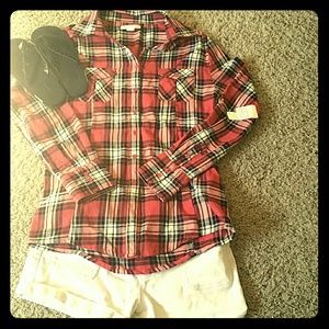 Very cute flannel shirt