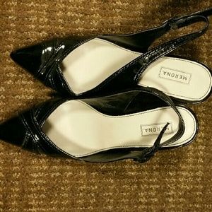 Merona black heels