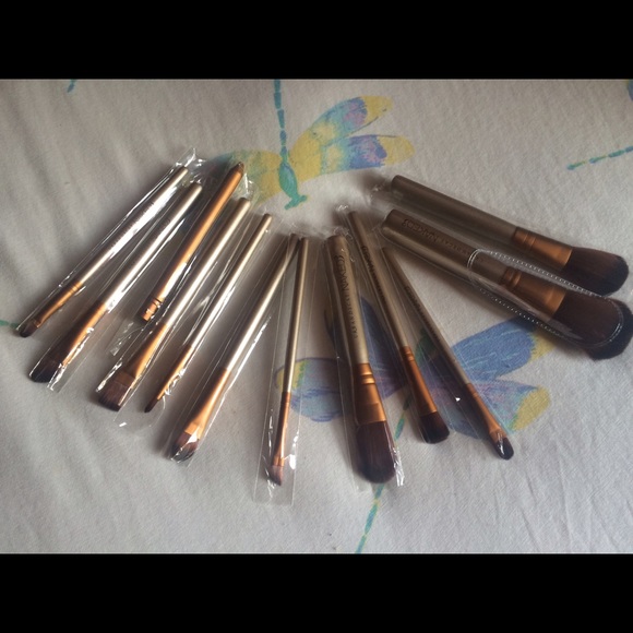 Make up brushes set