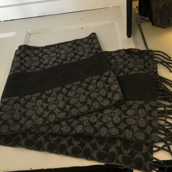 Coach wool/cashmere scarf