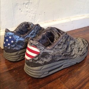 Nike Air Max Lunar 90 SP "Moon Landing"