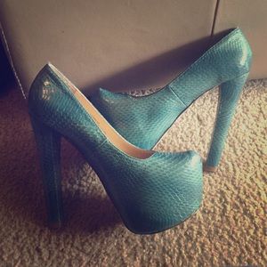 Shoedazzle Platform