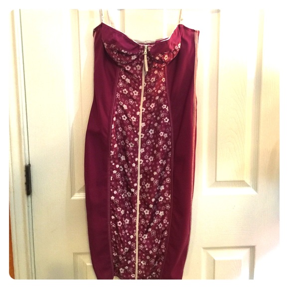 HOT!  D&G authentic corset zip dress