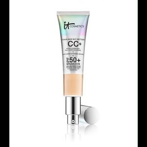 IT COSMETICS CC+ FULL COVERAGE FOUNDATION- LIGHT