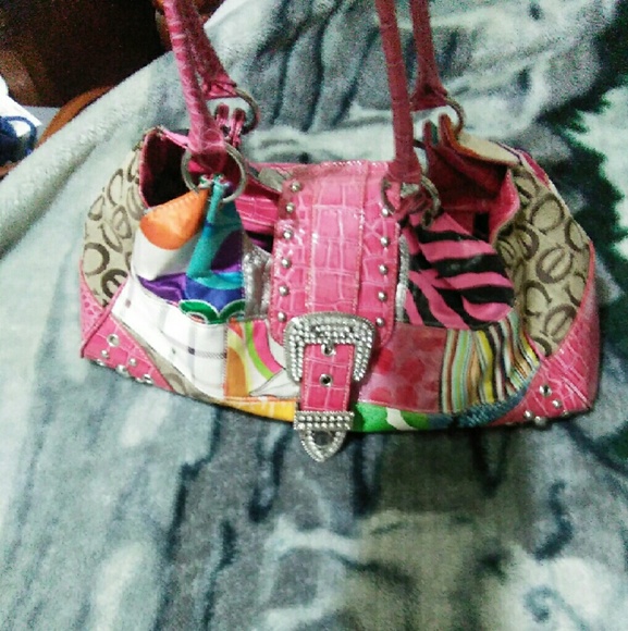 Colorful  purse - Picture 1 of 3