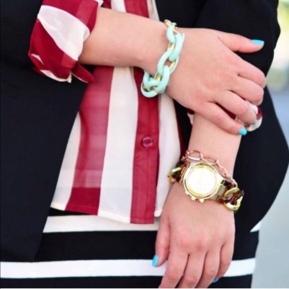 ▪️FINAL SALE▪️ T&J Designs Mint Link Bracelet - Picture 2 of 3