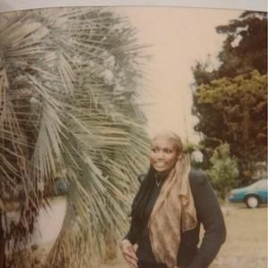 Meet your Posher, Serita