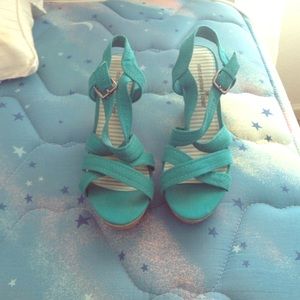 Teal corked wedges!