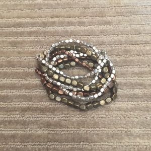 Set of 7 Mixed Metal Bracelets