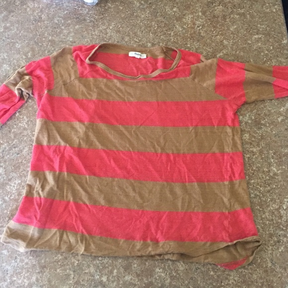 LONG SLEEVED SHIRT