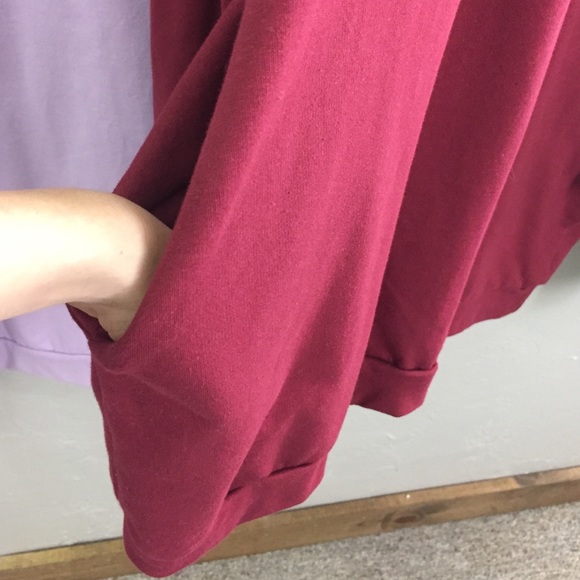 Lounge sweatshirt. - Picture 3 of 3