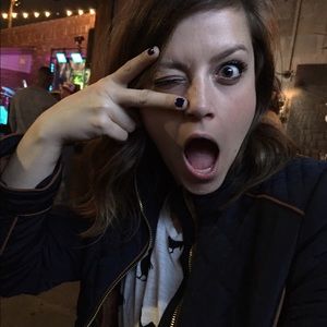 Meet your Posher, Kendra