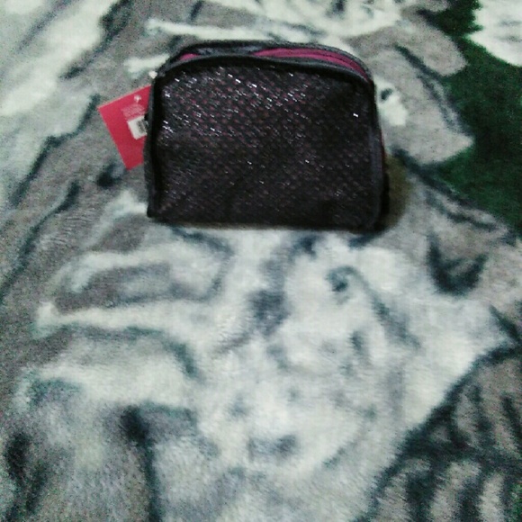 Makeup bag
