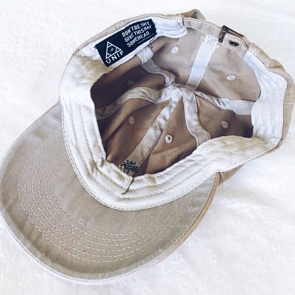 ❌ SOLD ❌ Unif • Pineapple Fruit of All Evil Cap - Picture 3 of 4