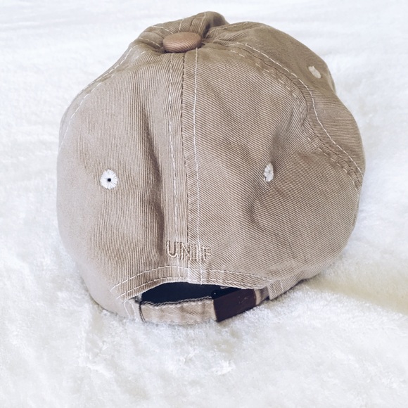 ❌ SOLD ❌ Unif • Pineapple Fruit of All Evil Cap - Picture 4 of 4