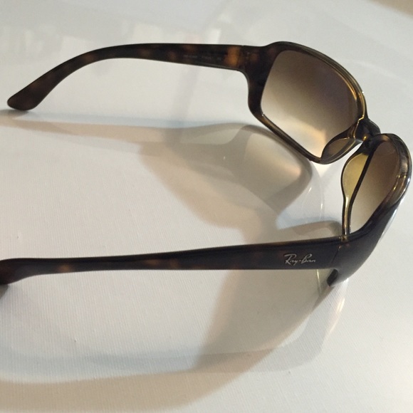 ✨SALE✨ Ray- Ban Sunglasses