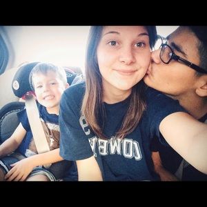 Meet your Posher, Katelyn