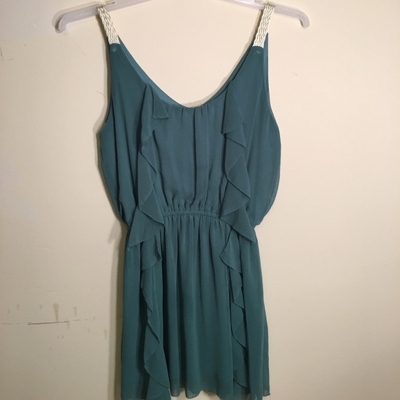 Green strapless dress