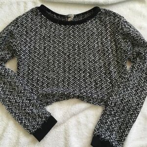 Black and white sweater crop top