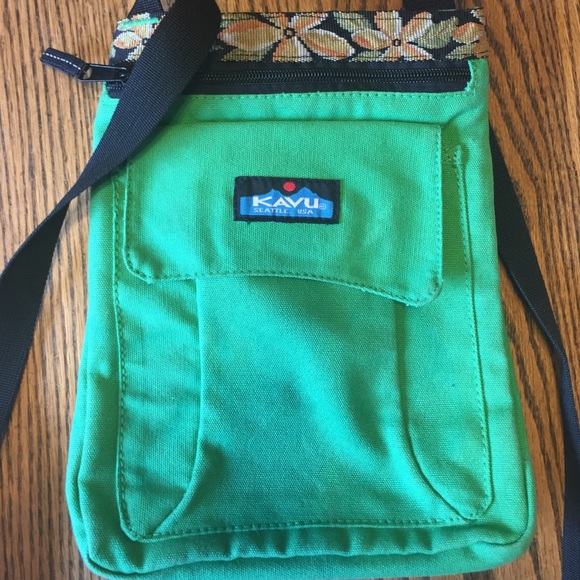 shoulder bag