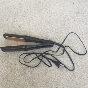 Hair straightener