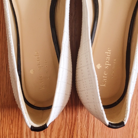 💕Steal💕Kate Spade Flats - Picture 3 of 4
