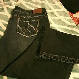 Maurices jeans