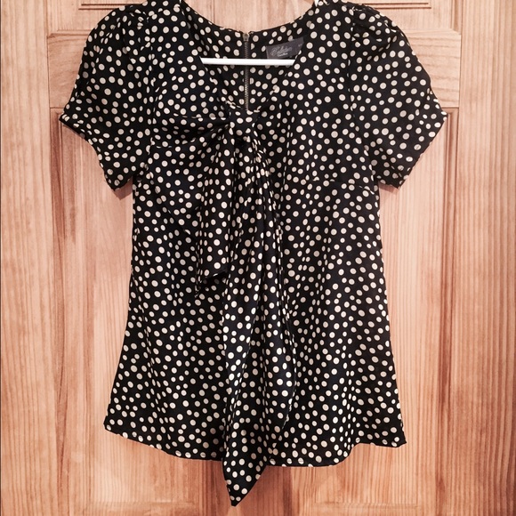 Front bow polka dot top - Picture 2 of 4