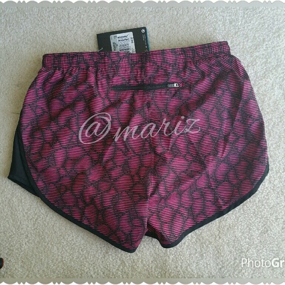 SALE!  NWT Nike Dri-Fit shorts - Picture 2 of 3