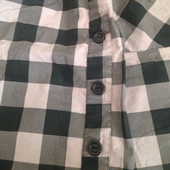 Checkered skirt - Picture 3 of 3