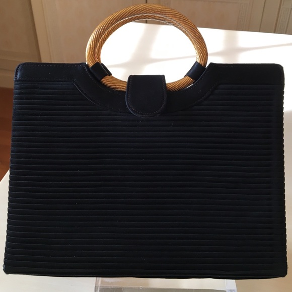 Vintage Handbags - Vintage Bienen-Davis Black Silk Evening Bag