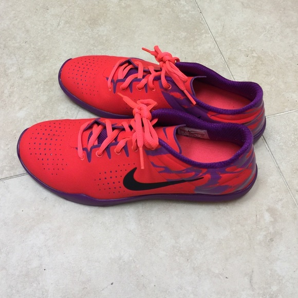 Nike fitsole sneakers