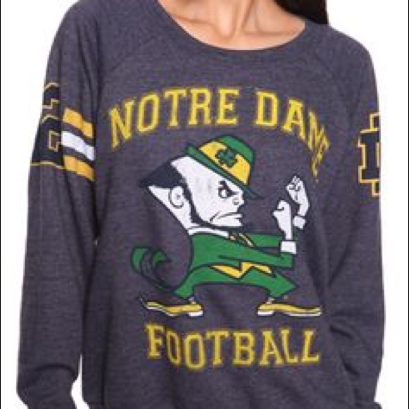 Tops - PRICE MARKDOWN‼️🍀NOTRE DAME FIGHTING IRISH