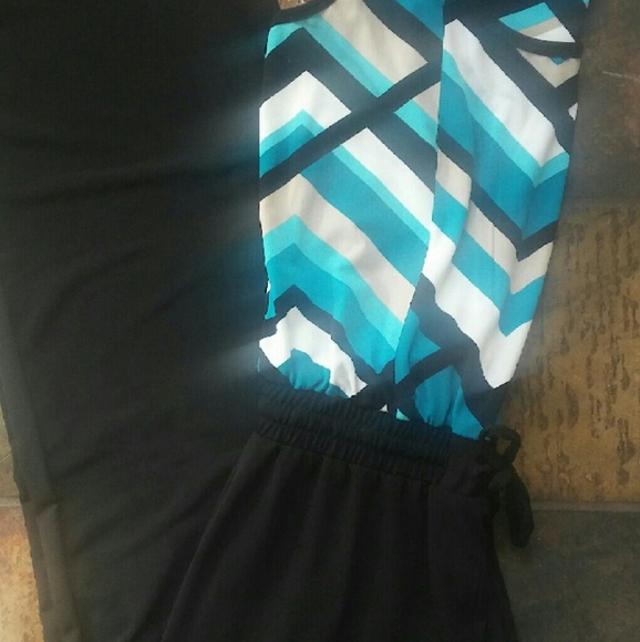 Multicolor Romper - Picture 3 of 4