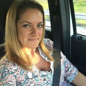 Meet your Posher, Stacie