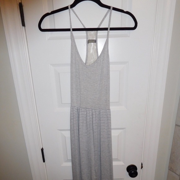 Striped maxi dress - Picture 1 of 4