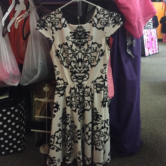 Black and white dress