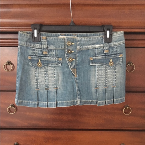 ⬇️New Denim Low waist Mini Skirt