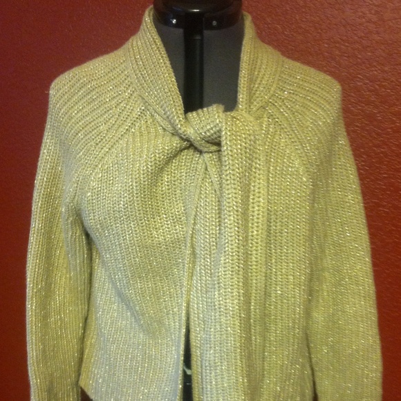 Gold tie front cardigan New York & Co size LG