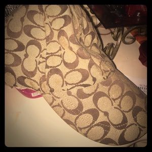 Coach hat