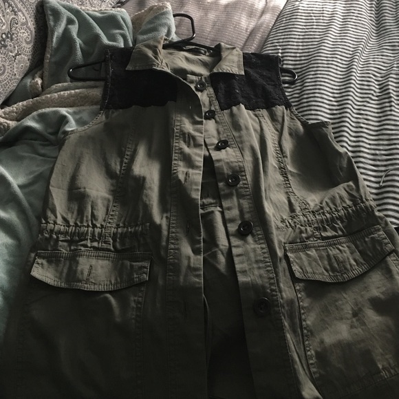 Army green vest