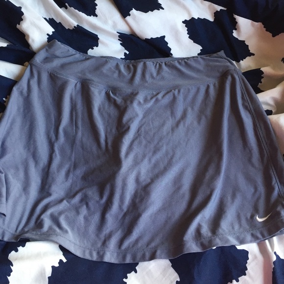 Nike tennis skirt
