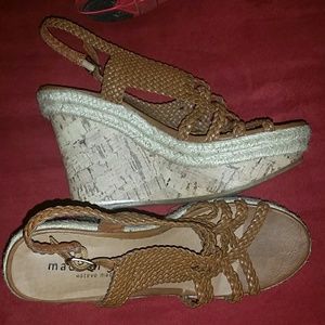 Madden girl gently worn wedges