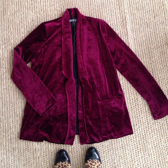💸FINALSALE:Nasty gal plum velvet blazer