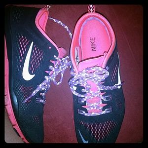 Black and pink nikes