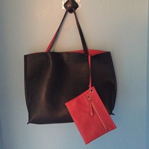 UO reversible tote