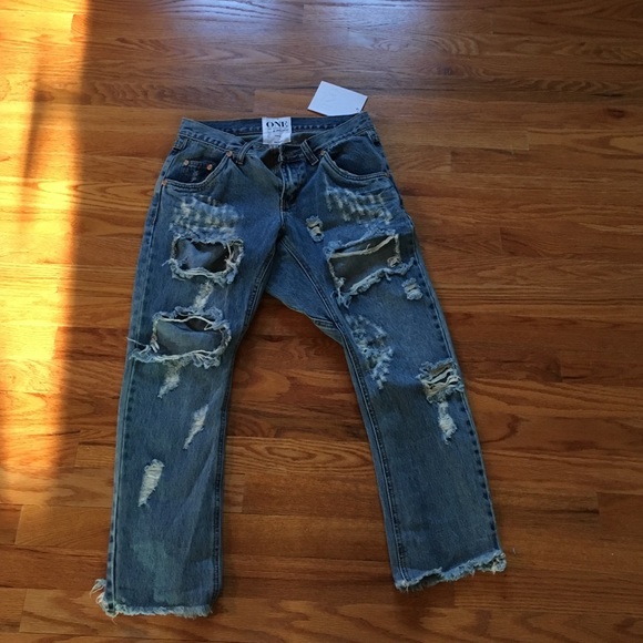 Ripped boyfriend jeans