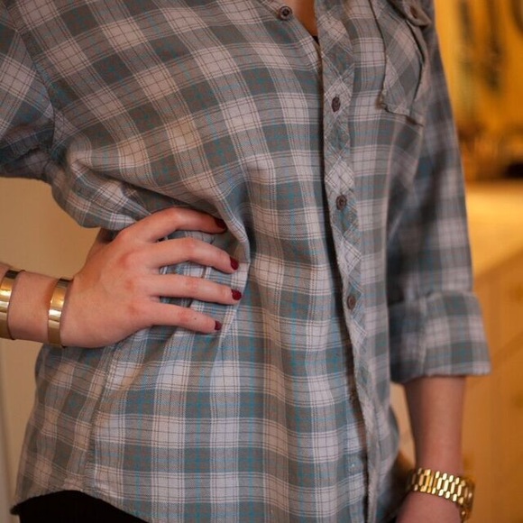 Perfect Flannel - Picture 3 of 4