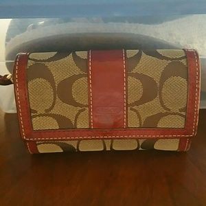 REDUCED/Small red coach wallet