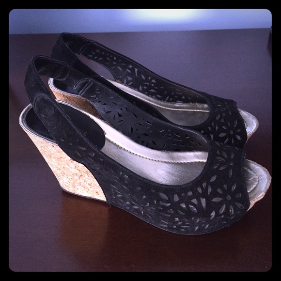 Kenneth Cole Reaction platforms